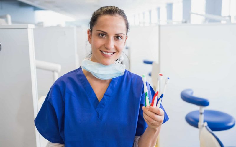 What Does A Dental Hygienist Do?